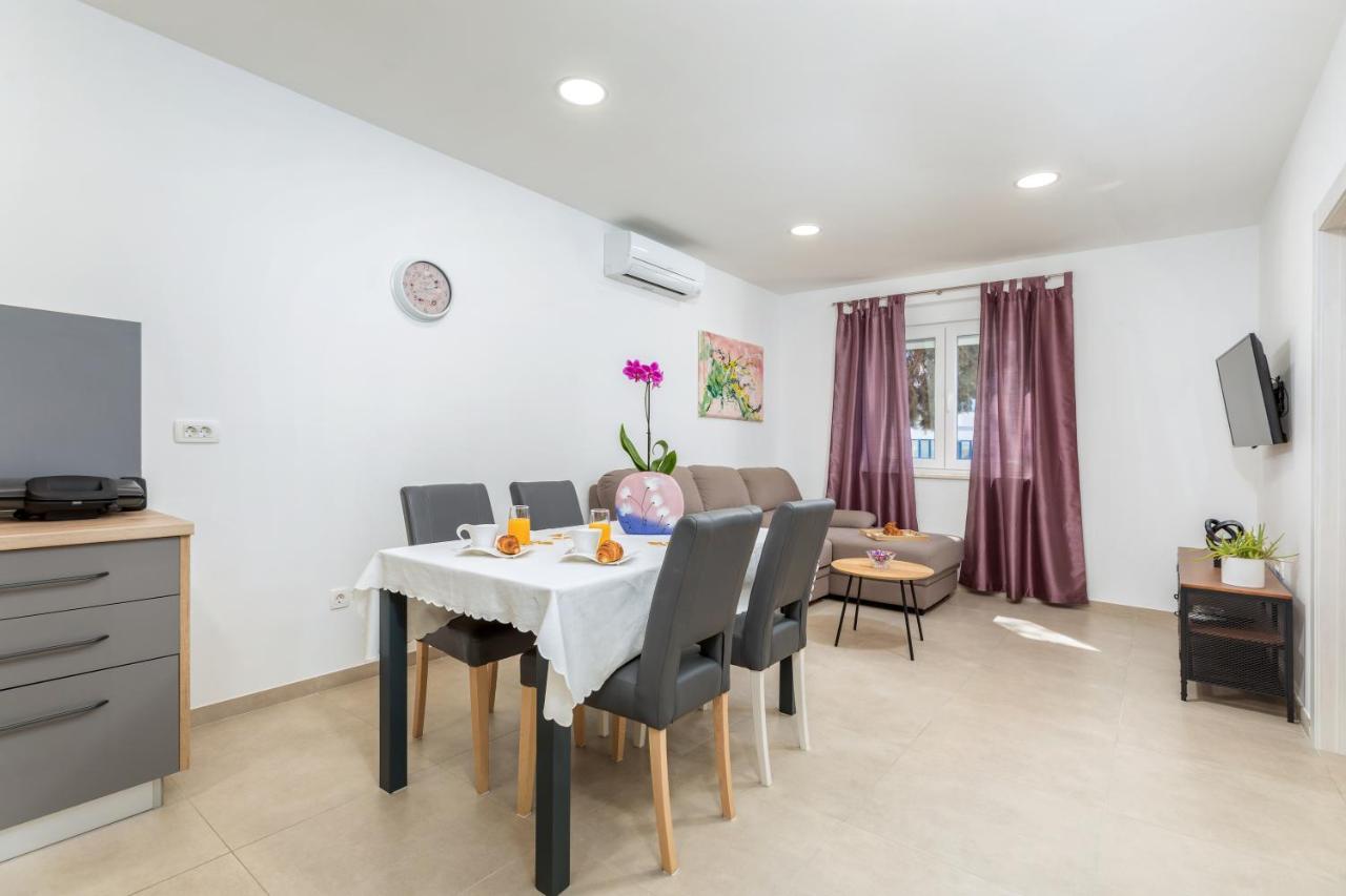 Apartment Lorilu Πούλα Εξωτερικό φωτογραφία