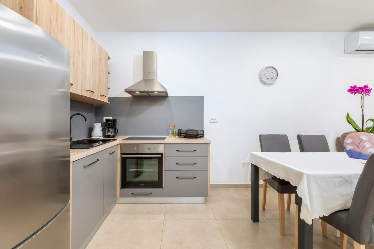 Apartment Lorilu Πούλα Εξωτερικό φωτογραφία